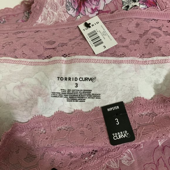 Torrid Hipster Panties Floral Wide Lace Skulls 3 - Picture 4 of 4